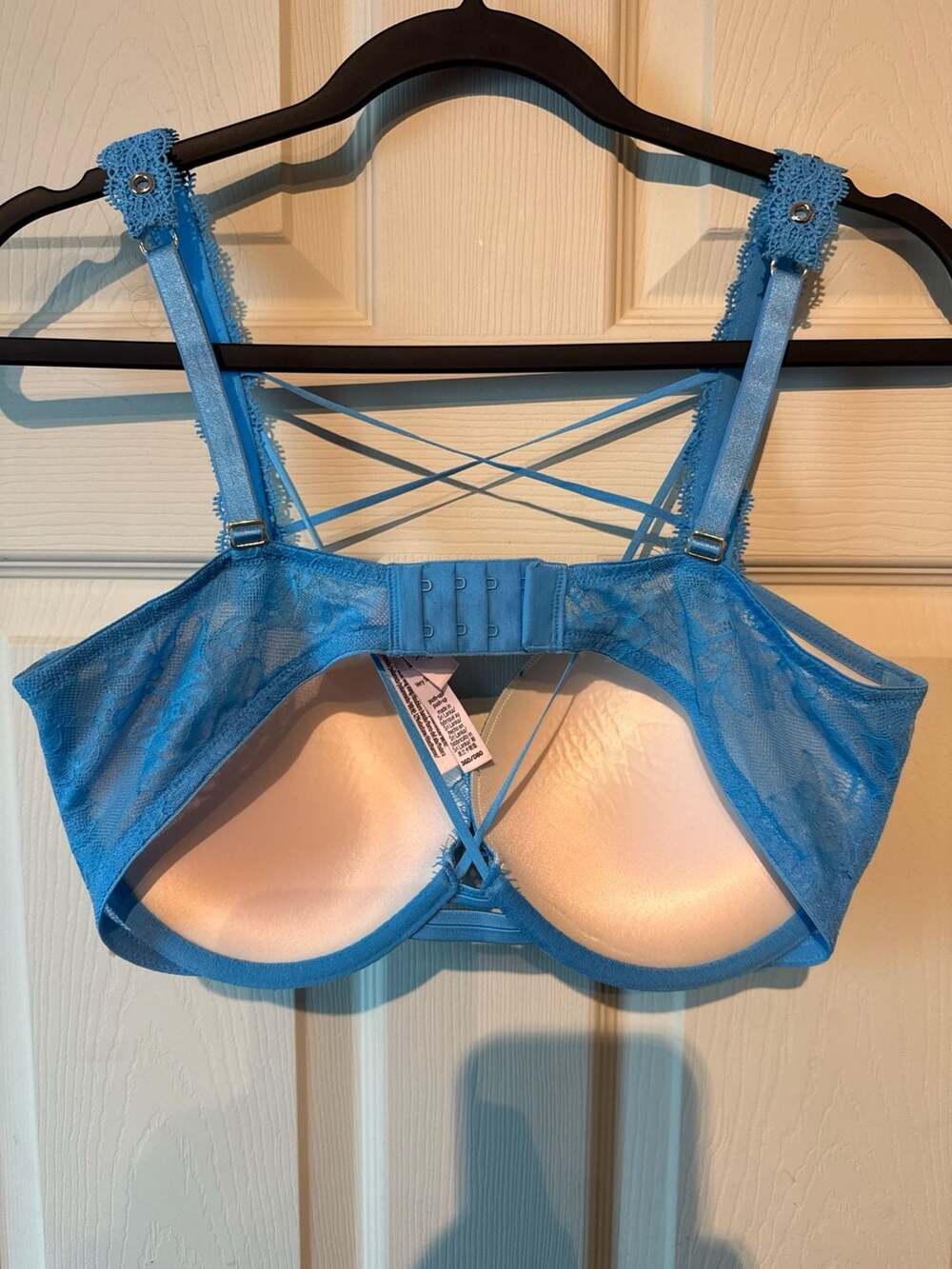 Victoria's Secret Very Sexy Push-Up Bra Size 36D Blue Lace Grommet - Picture 2 of 4